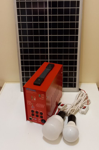 🇮🇷 ✅️مشخصات دستگاه فوق ✅️مدل 18A40w ✅️خروجی 12و5 ولت DC ✅️باطری 18 آمپر ✅️پنل 40 وات ✅️محل اتصال شارژ موبایل